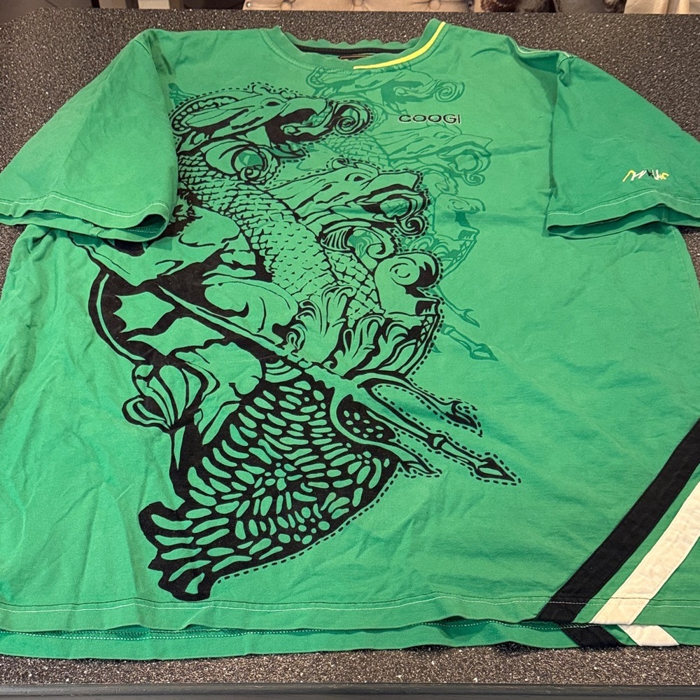 COOGI Green T-shirt with Black Graphic - Picture 6 of 8